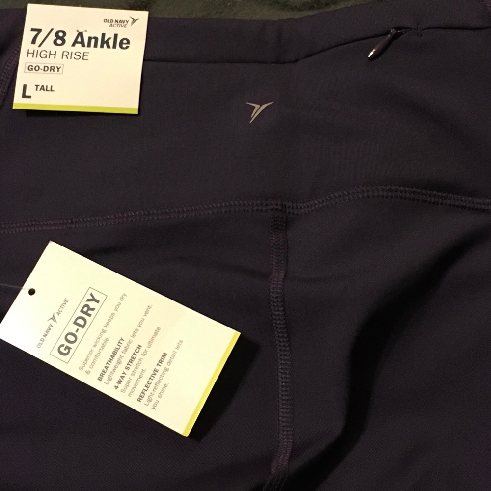2/$15 Old Navy 7/8 Ankle Leggings
